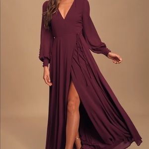 Long sleeves wrap dress